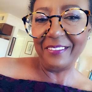 Meet your Posher, Donna